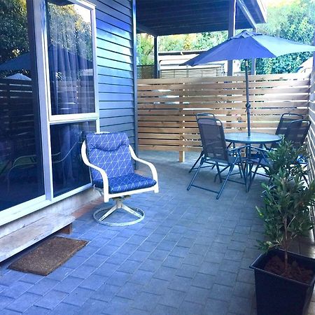 Acacia Bay Taupo Villa Bagian luar foto